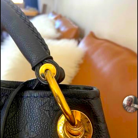 Authentic Louis Vuitton Artsy Navy Monogram (Rare) - Picture 8 of 10